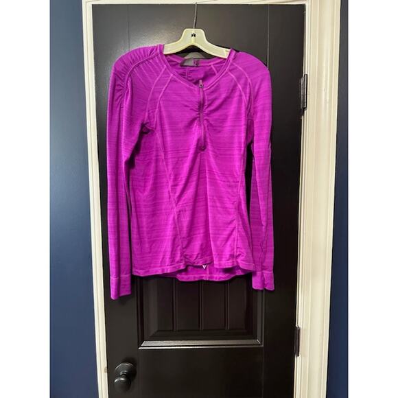 Athleta Pacifica Long Sleeve Top – Large – Fuchsia - Picture 2 of 2